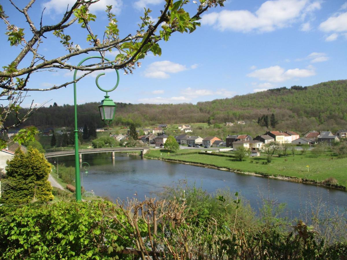 Maison L'Hirondelle Rustique A Tournavaux ภายนอก รูปภาพ