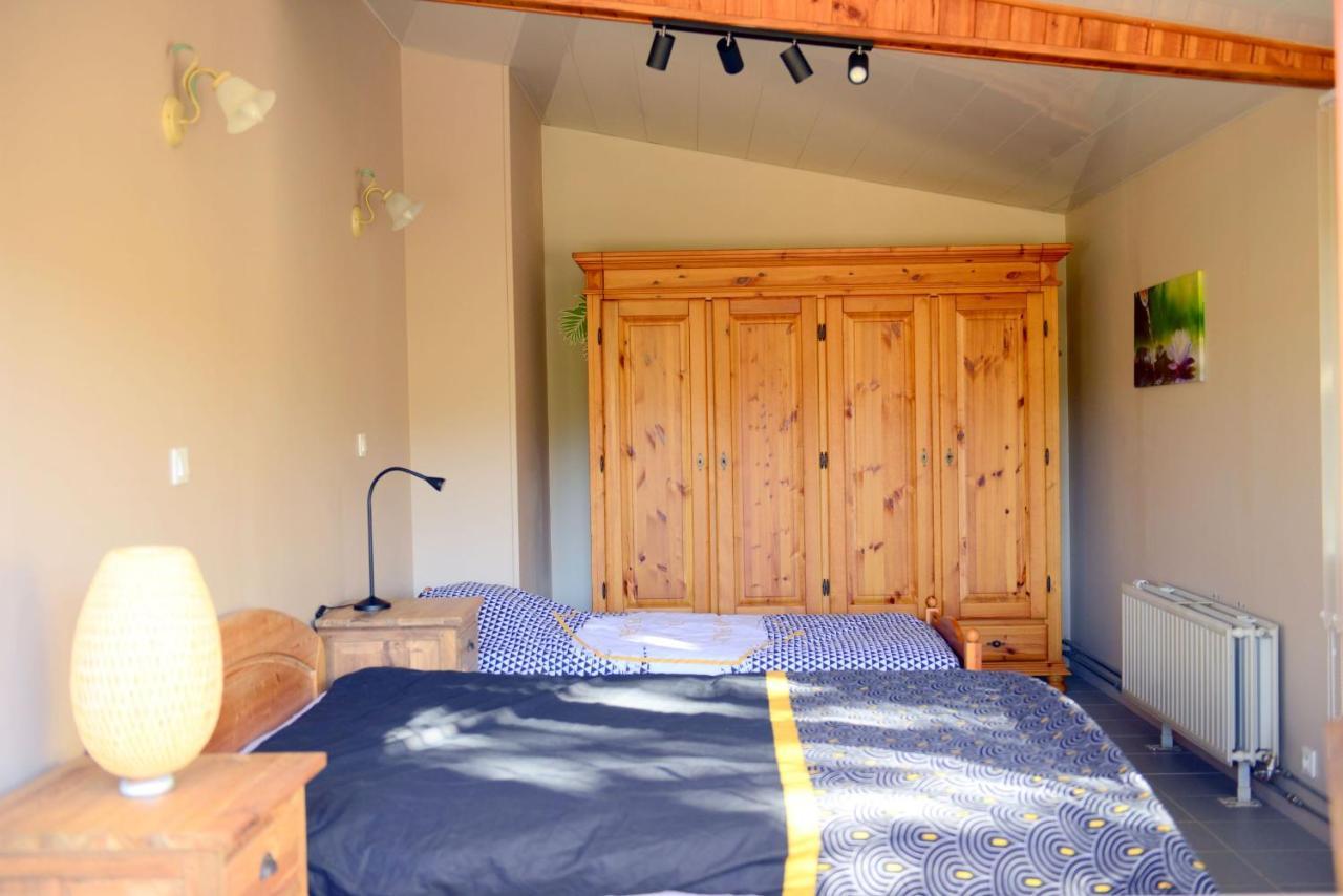 Maison L'Hirondelle Rustique A Tournavaux ภายนอก รูปภาพ