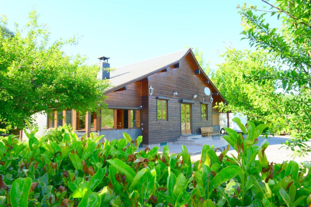 Maison L'Hirondelle Rustique A Tournavaux ภายนอก รูปภาพ