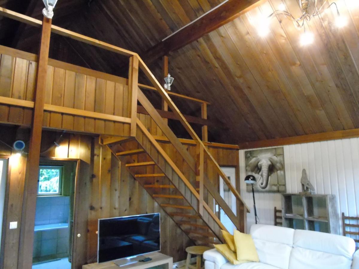 Maison L'Hirondelle Rustique A Tournavaux ภายนอก รูปภาพ